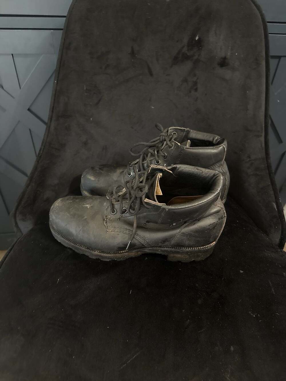 Lehigh Slip Grips Black Leather Safety Toe Work Chukka Boots